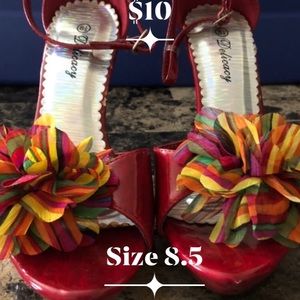 Women’s 8.5 heels